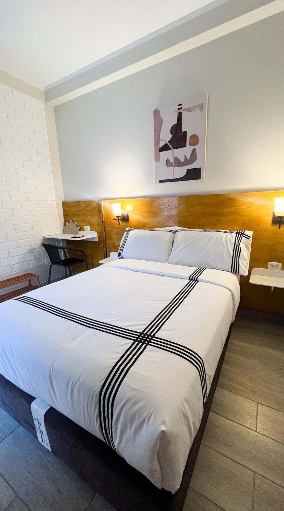 Hotel Aloha Чала Экстерьер фото
